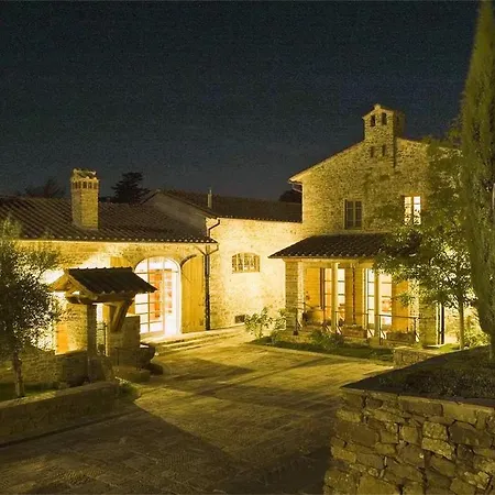 Exclusive Borgo In Tuscany *