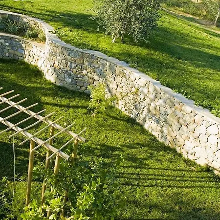 Exclusive Borgo In Tuscany Villa