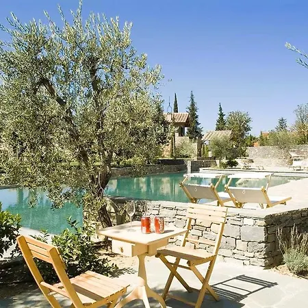 Exclusive Borgo In Tuscany *