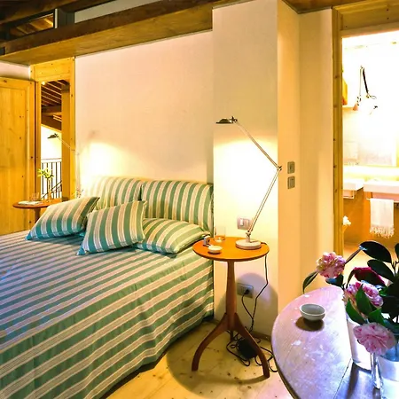 Exclusive Borgo In Tuscany Villa