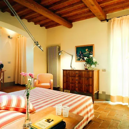 Exclusive Borgo In Tuscany