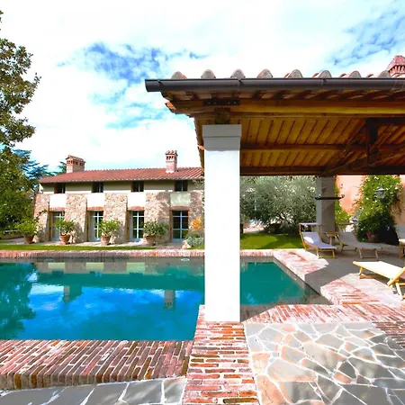 Exclusive Borgo In Tuscany